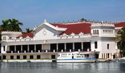 圣节旅游高峰期将至，菲移民局提醒外国旅客注意事项