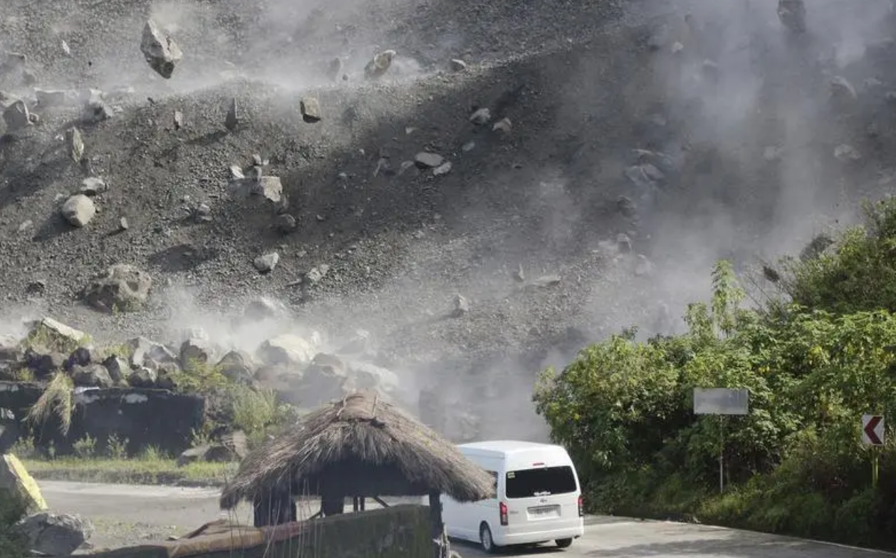 马荣火山地震最近情况