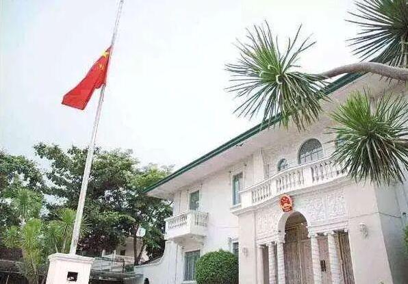 中国驻菲律宾大使馆周末上班吗(大使馆介绍)