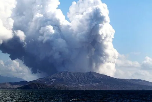 菲律宾塔尔火山爆发过几次