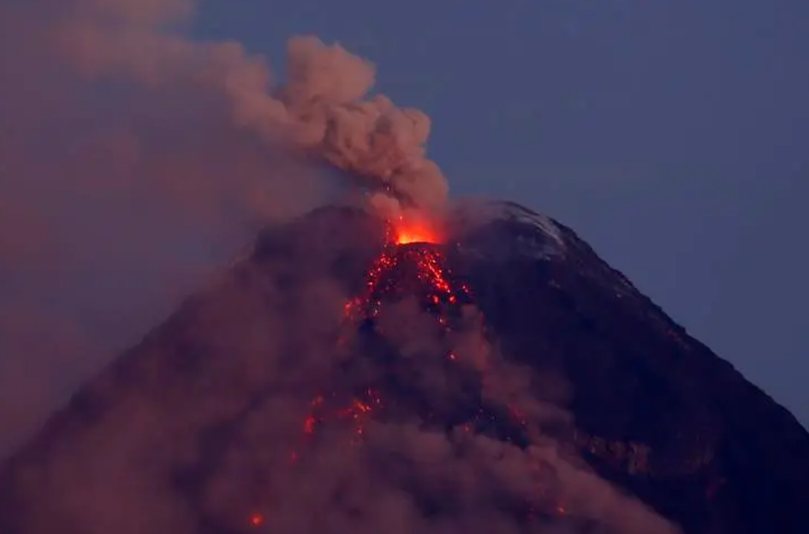 马荣火山是怎么形成演变的