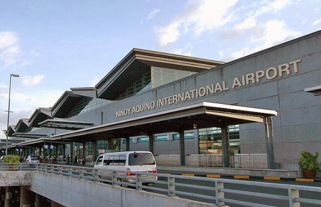 菲机场移民局截疑似为人口贩运受害者的的两名菲律宾女子