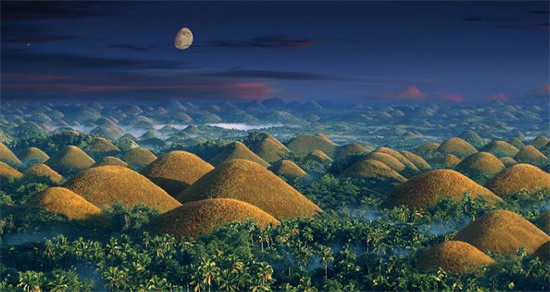 菲律宾风景区巧克力山(巧克力山游玩攻略)