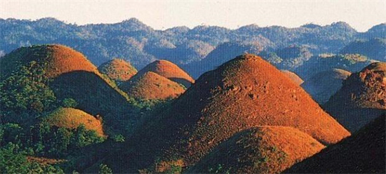 菲律宾巧克力山爬山