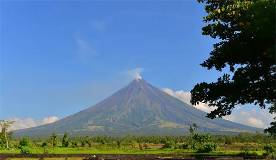 菲律宾哪个岛火山最多