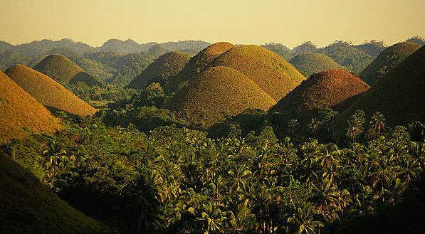 巧克力山在菲律宾哪里(巧克力山介绍)