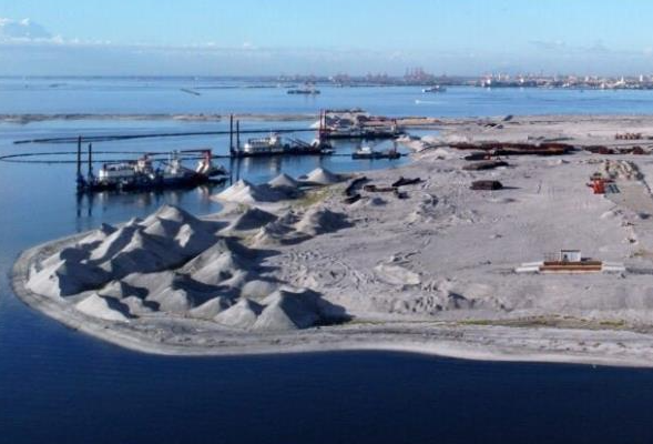 菲律宾恢复两个填海工程